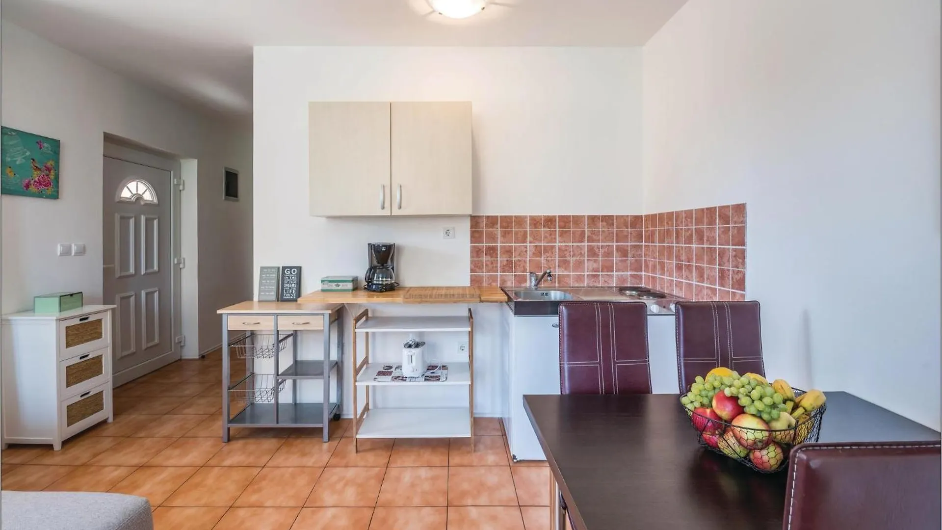 7 Bedroom Stunning Home In Ližnjan Tatil Evi